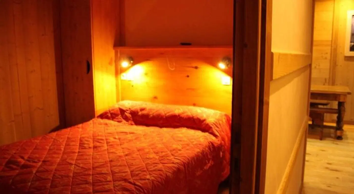 La Fontaine ROOM_EXAMPLE