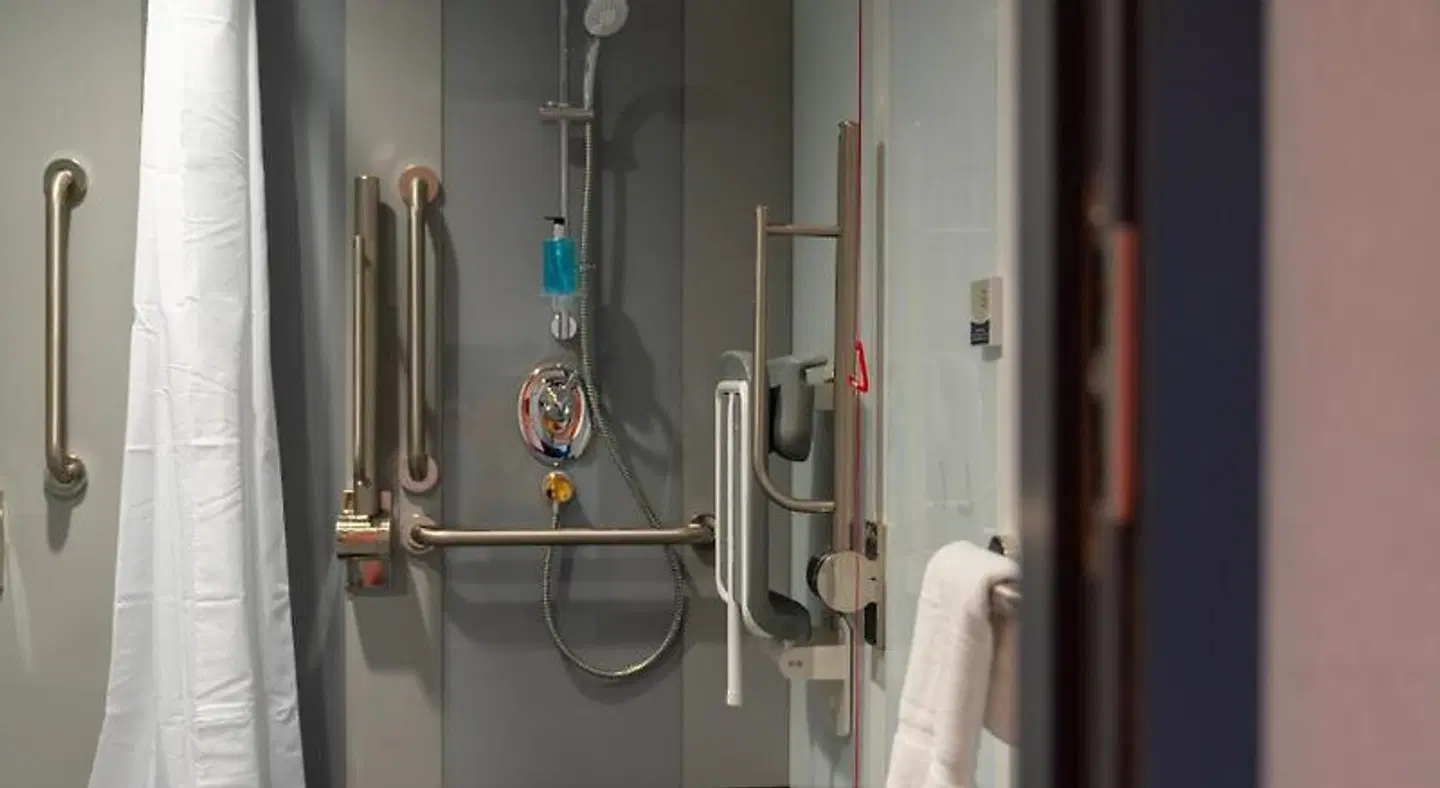 easyHotel Dublin City Centre Badezimmer