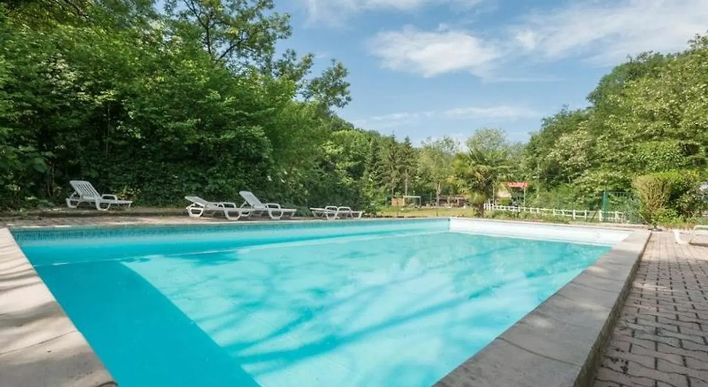 Hôtel La Cascade OUTDOOR_POOL