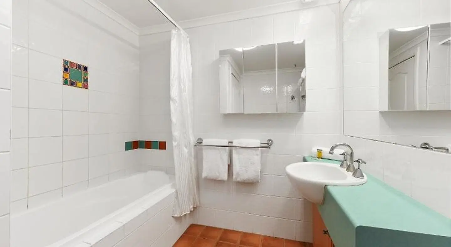 Flynns Beach Resort Badezimmer