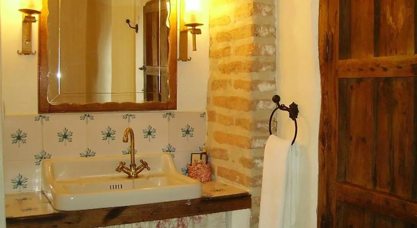 Hotel Boutique Condes Fúcares Badezimmer