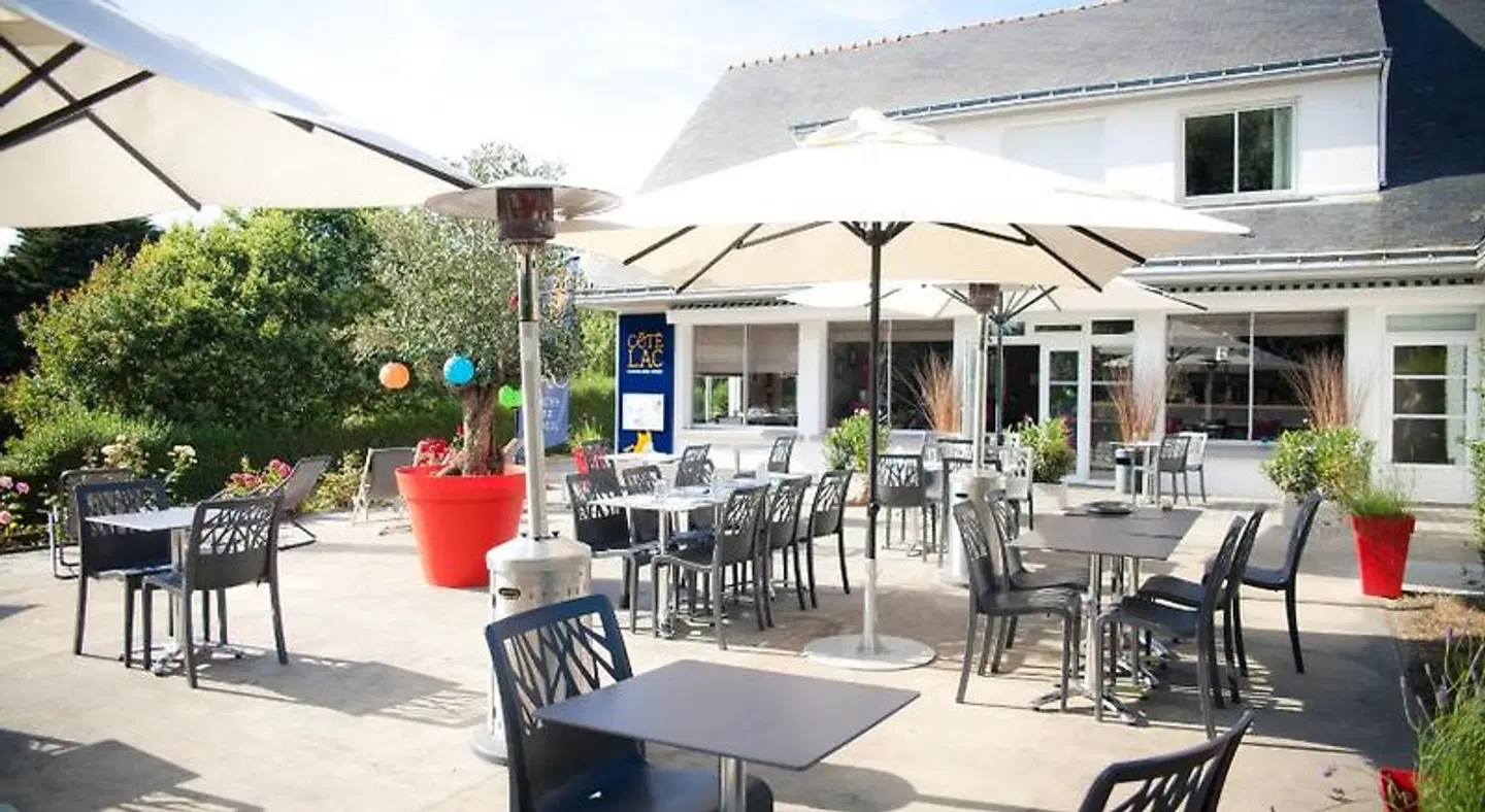 Hôtel Restaurant Coté Lac Restaurant