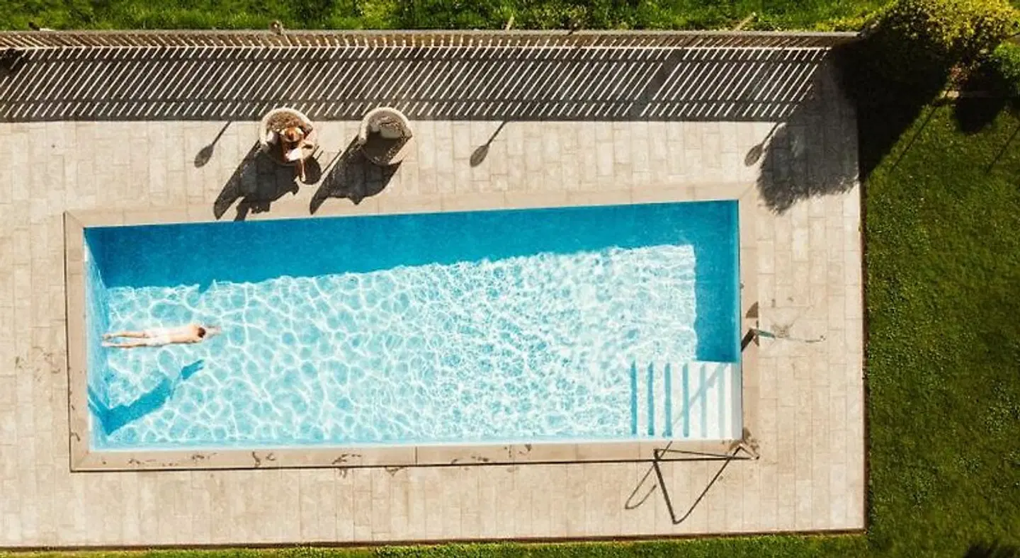 Paradies OUTDOOR_POOL