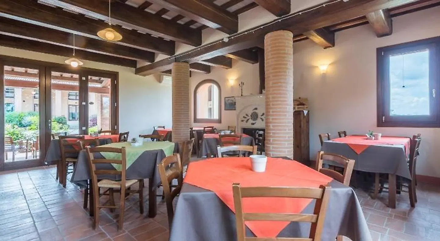 Collina dei Poeti SPORTS_AND_LEISURE