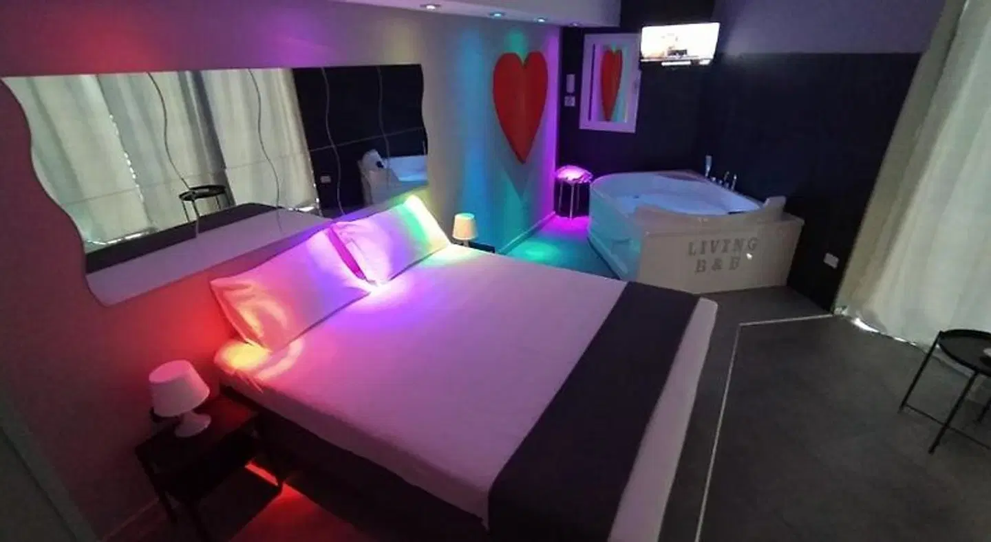 Living Bed and Breakfast HEALTH_BEAUTY