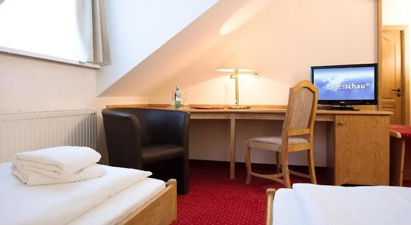 Flora ROOM_EXAMPLE