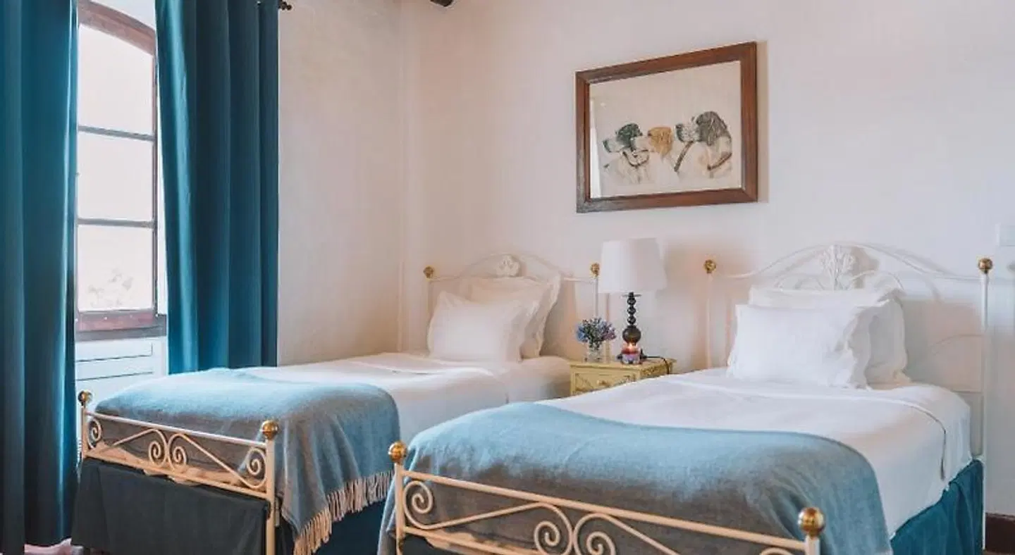 Vale do Manantio ROOM_EXAMPLE