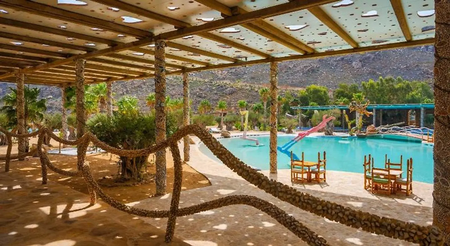 Calilo Hallenbad