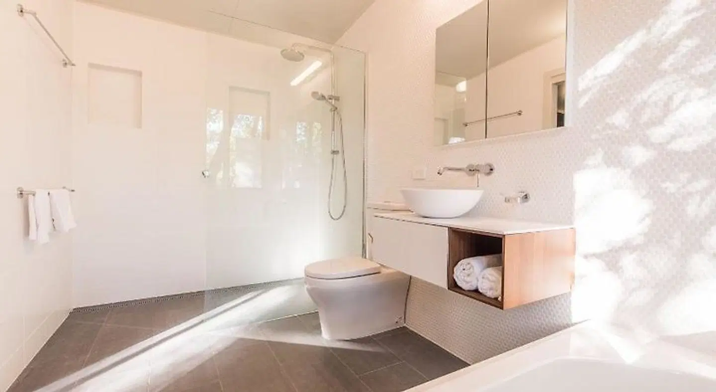 Allure Stradbroke Resort Badezimmer