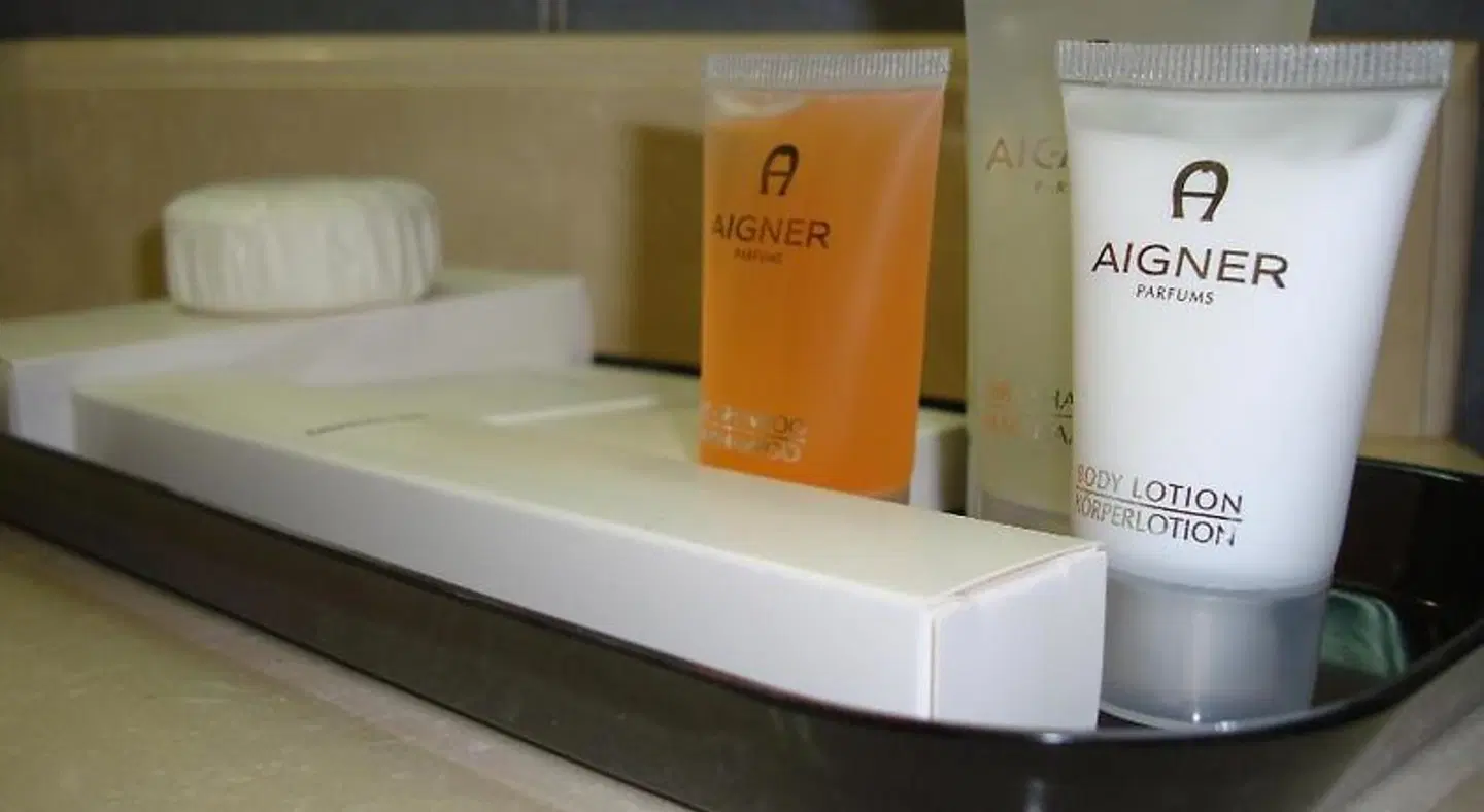 Al Madina Suites Doha ROOM_EXAMPLE