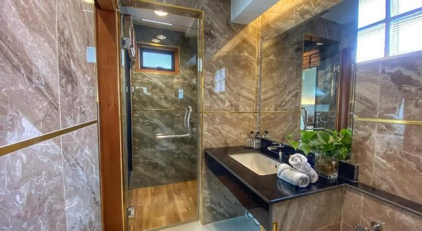 Lanna Tree Boutique Hotel Badezimmer
