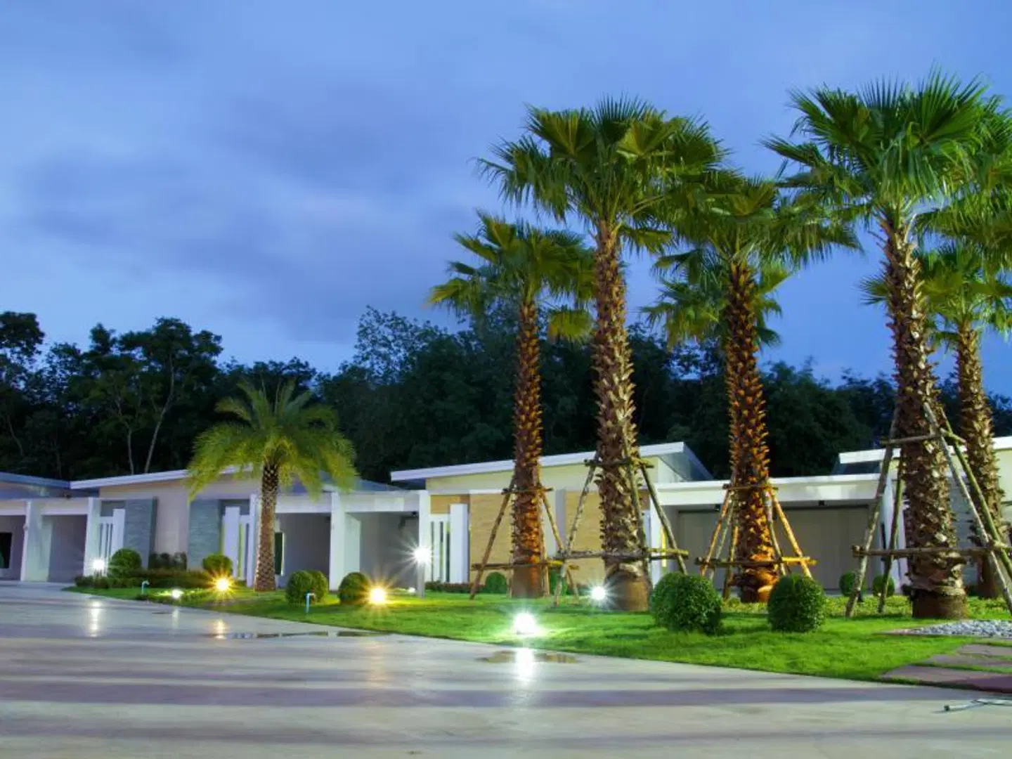 Smile Resort Thungsong EXTERIOR