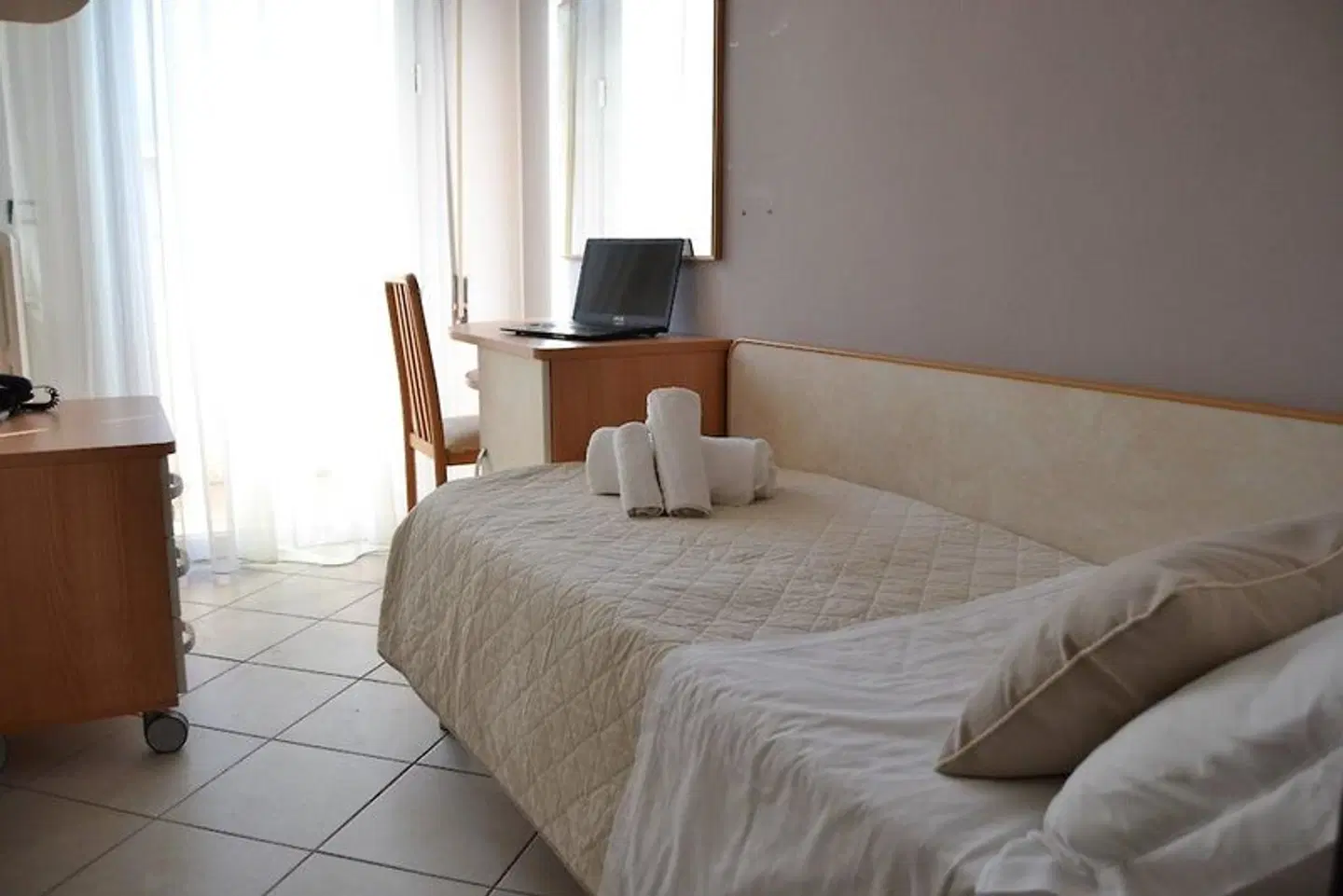 Hotel Prestige ROOM_EXAMPLE
