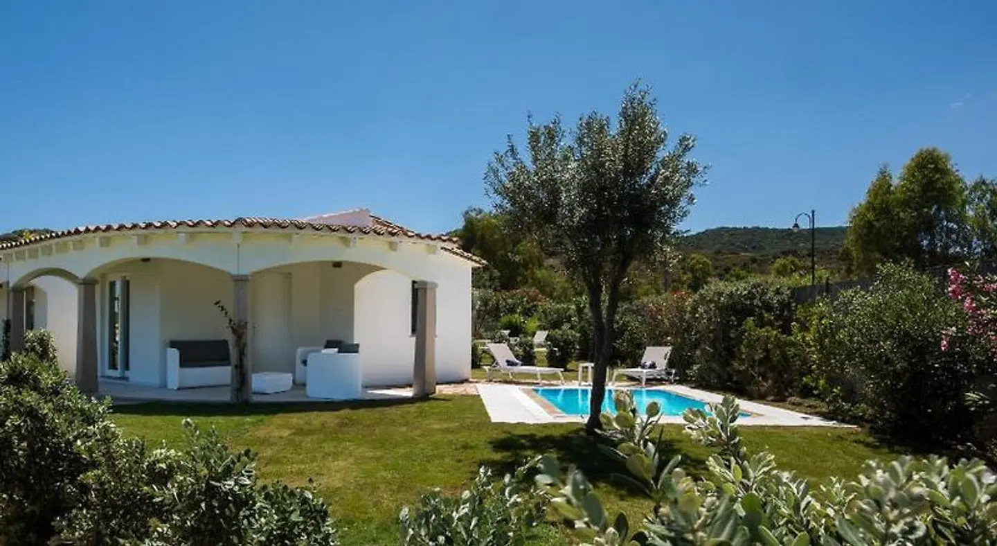 Limone Beach Resort EXTERIOR