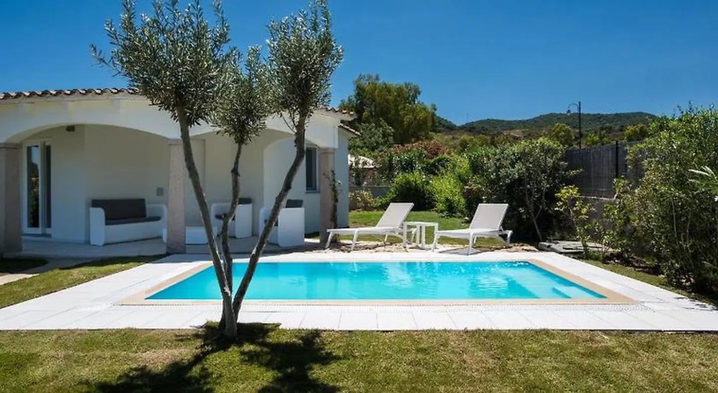 Limone Beach Resort OUTDOOR_POOL