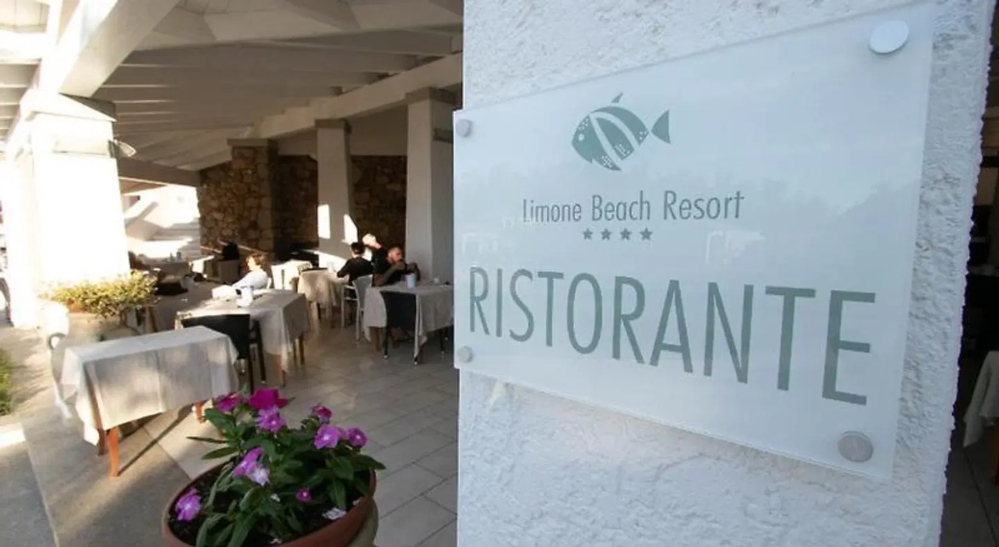 Limone Beach Resort Terrasse