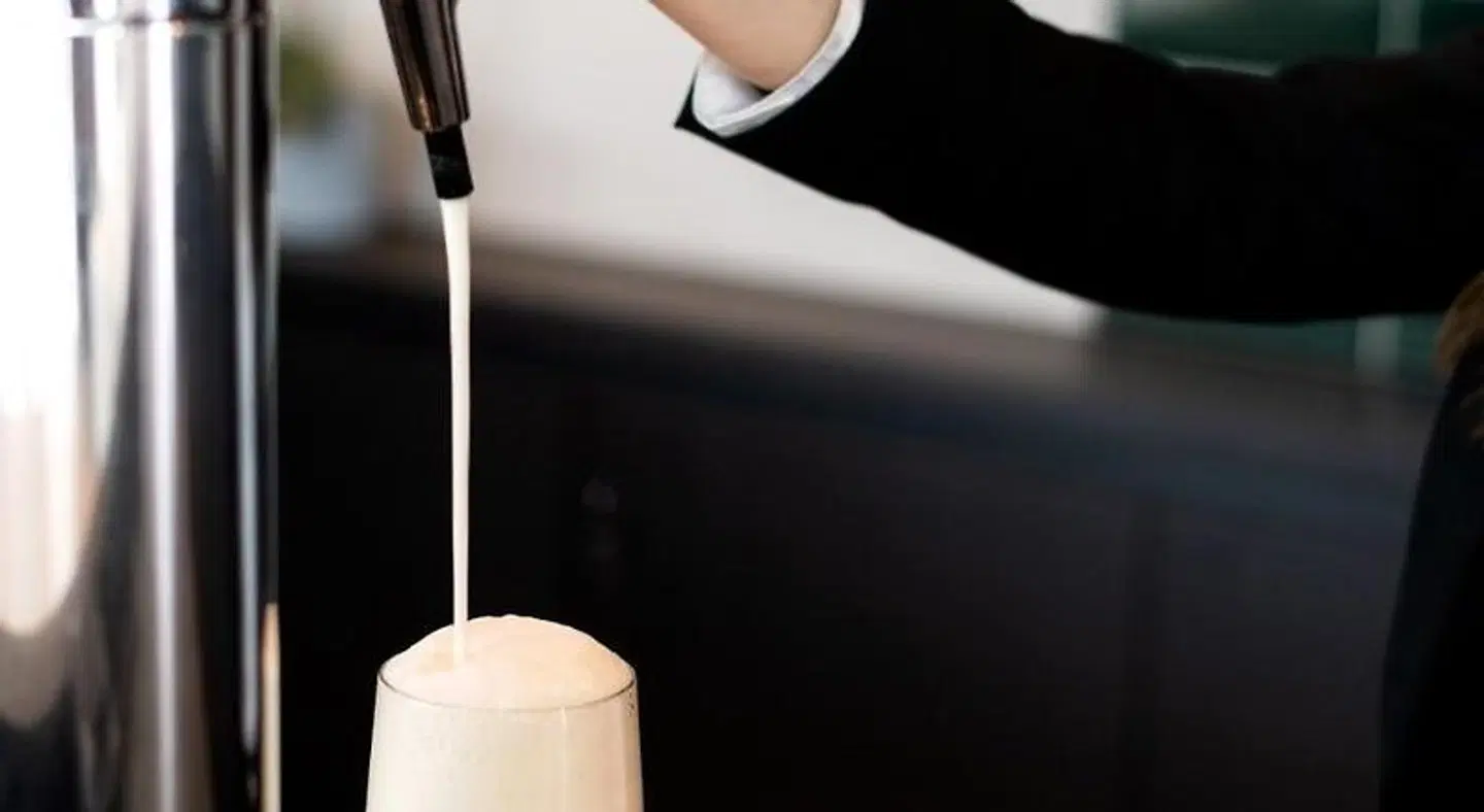 B&B Hotel Basel PEOPLE