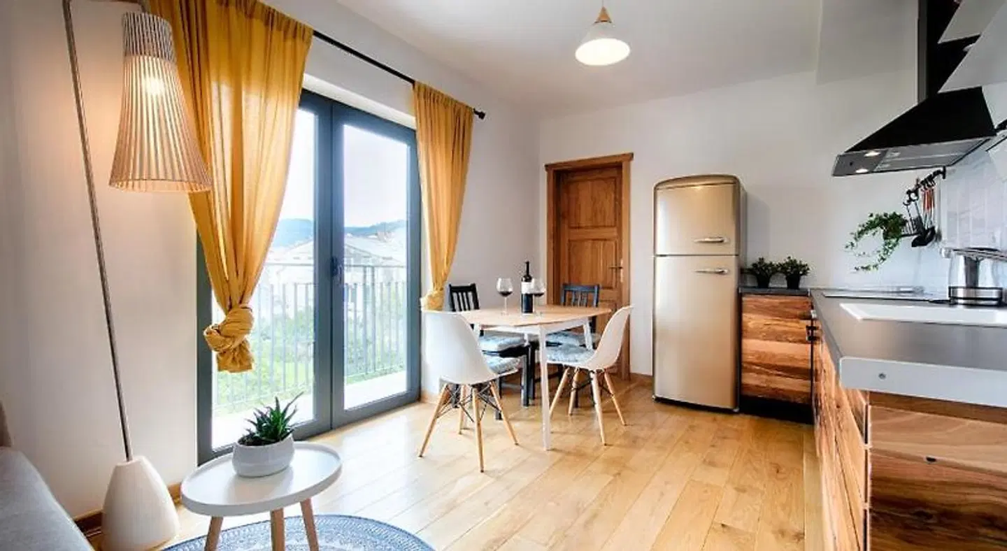 Pool Bella Vista Suites ROOM_EXAMPLE