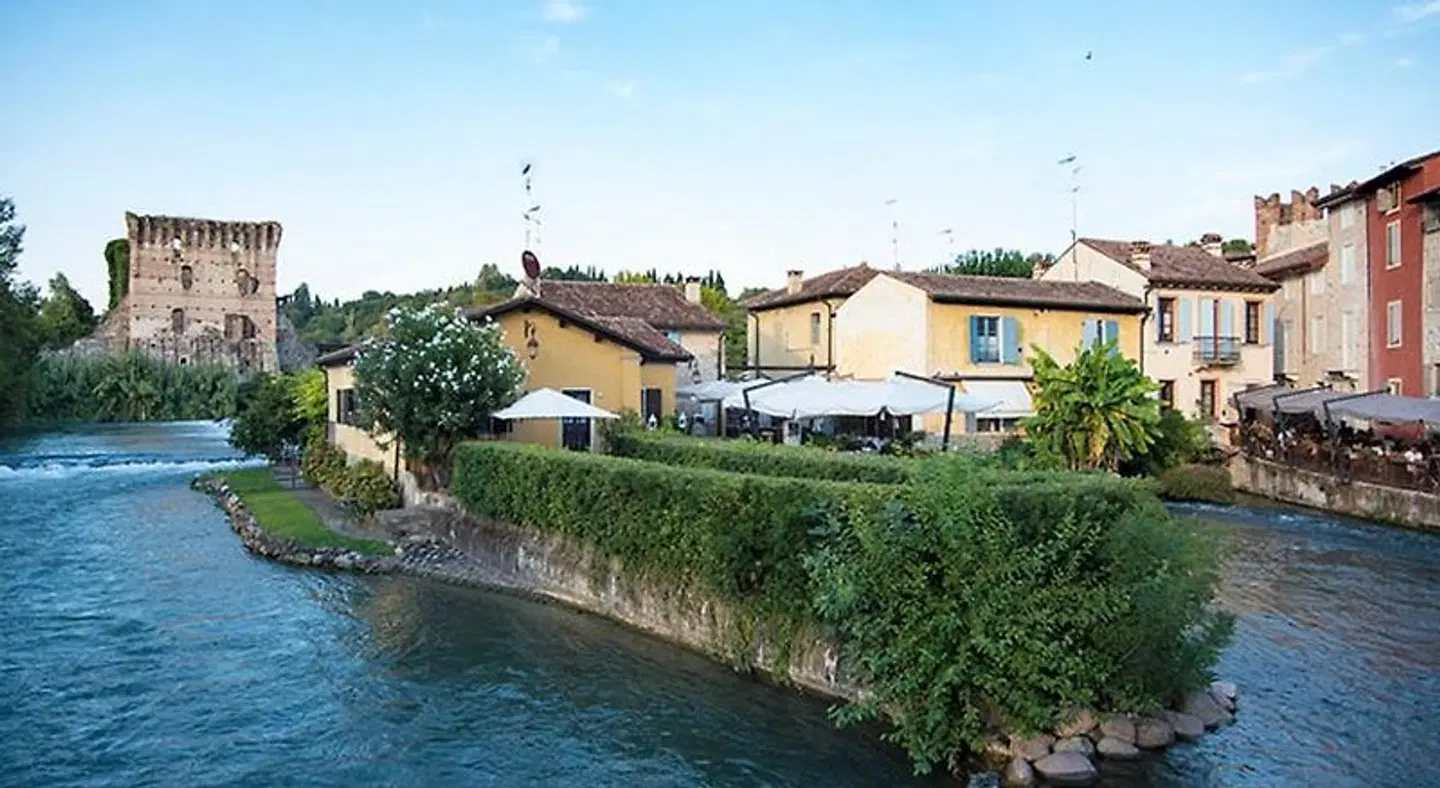 Le Finestre Su Borghetto EXTERIOR