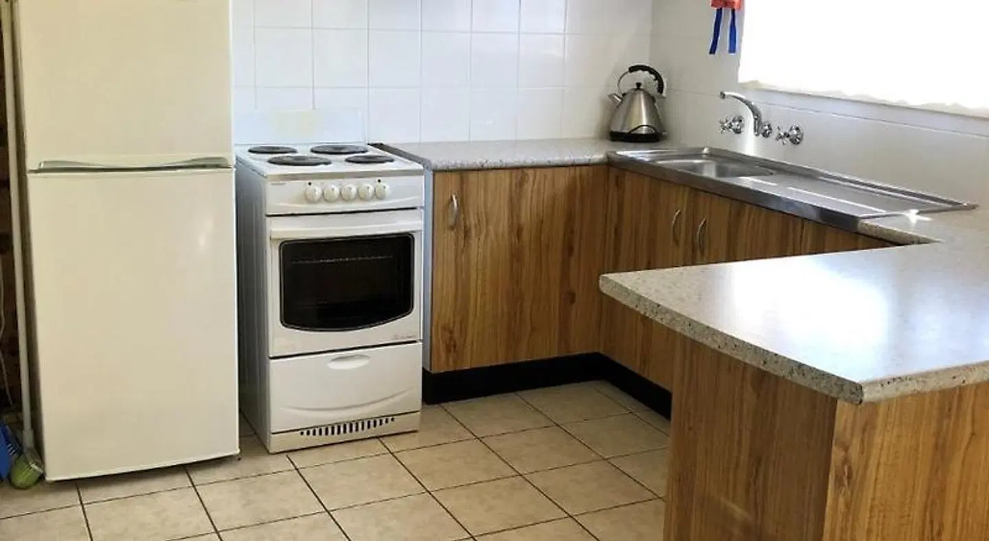 Avaleen Lodge Motor Inn Badezimmer