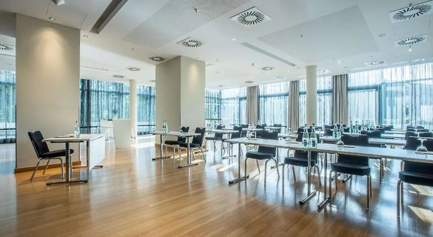 Radisson Blu Hotel, Hamburg Konferenz