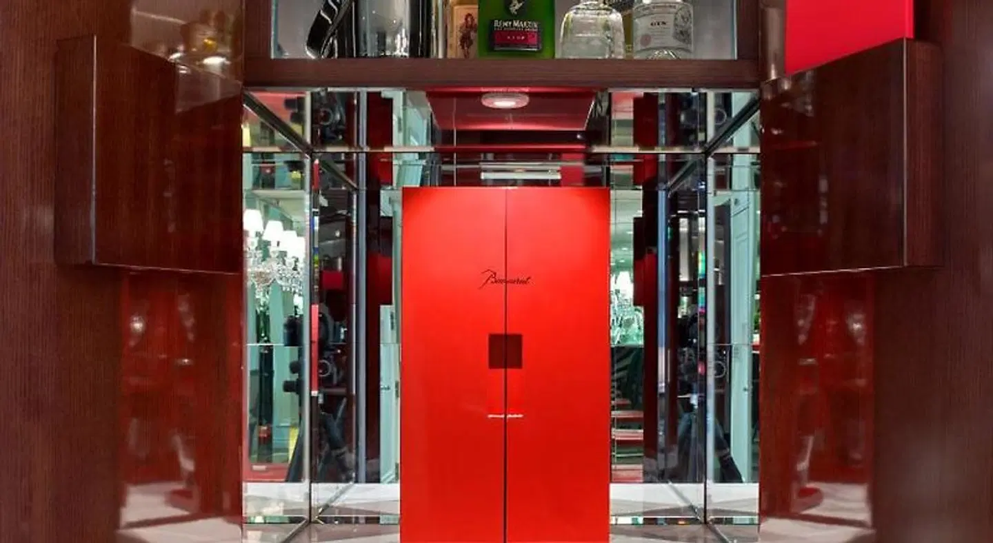 Baccarat Hotel and Residences New York EXTERIOR