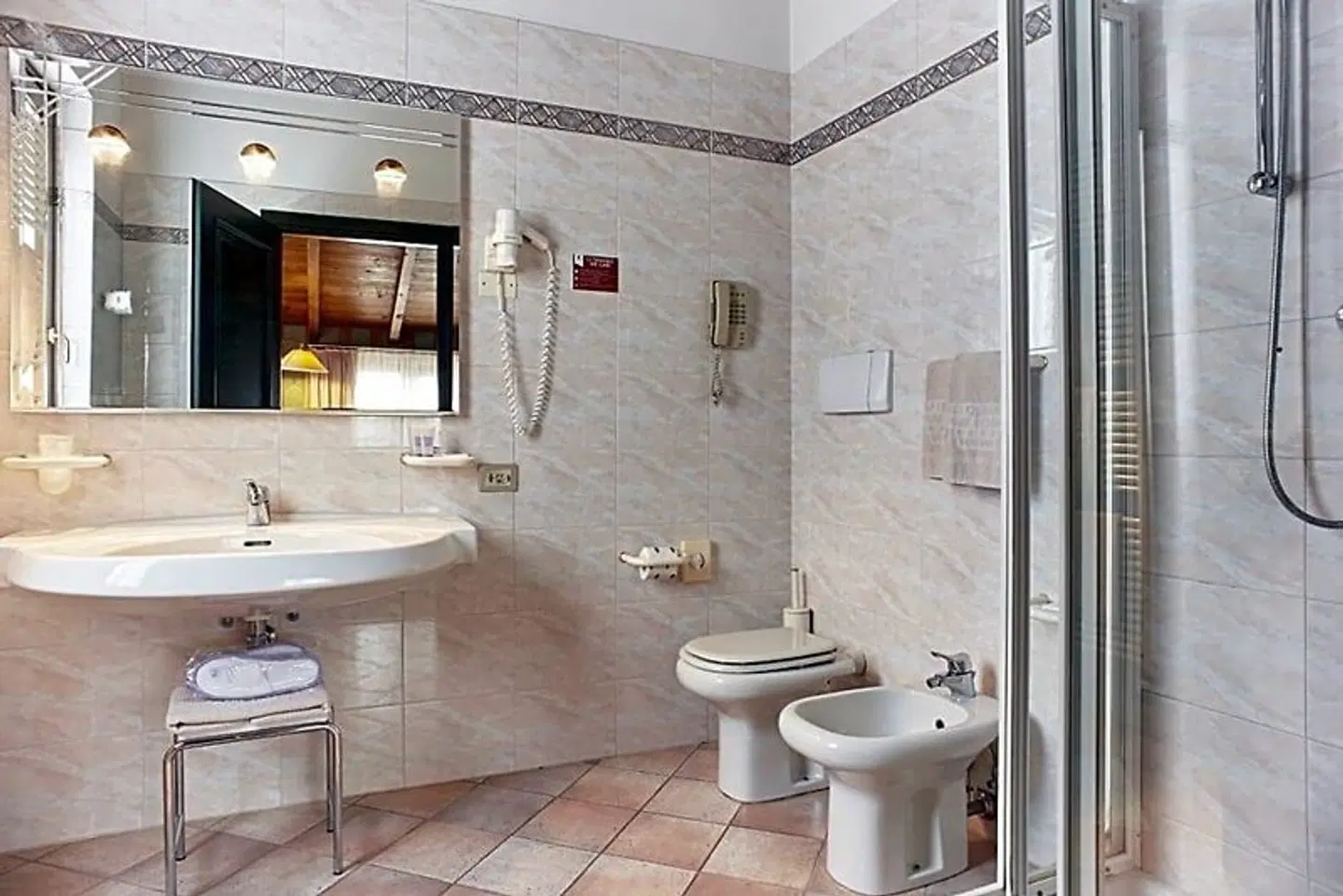 Villa Quaranta Park Wellness Hotel & SPA Badezimmer