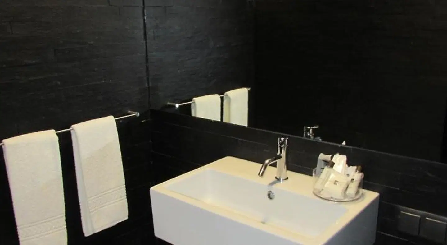 Axis Viana Business & SPA Hotel Badezimmer