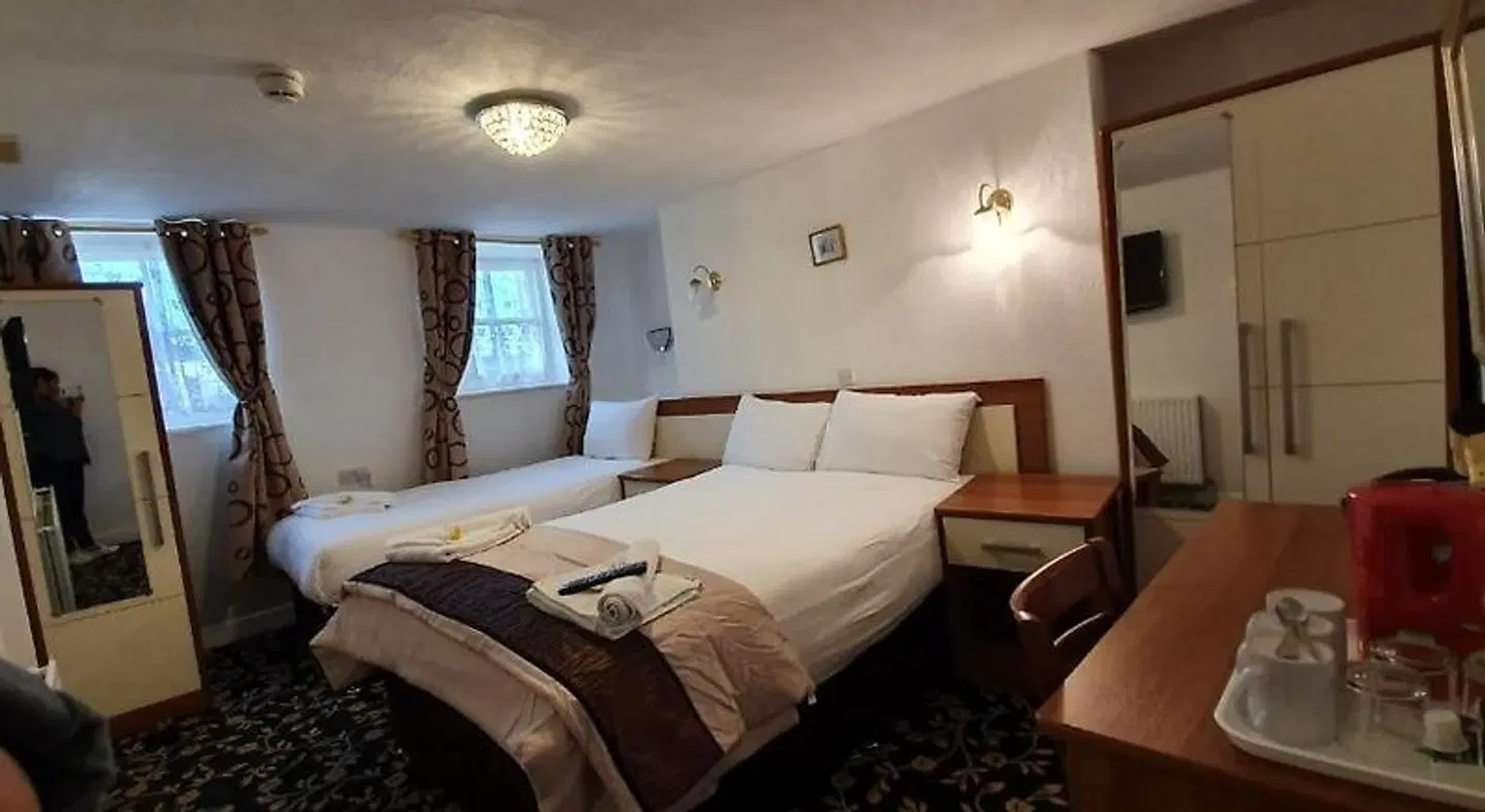 Andorra Guest Accommodation ROOM_EXAMPLE