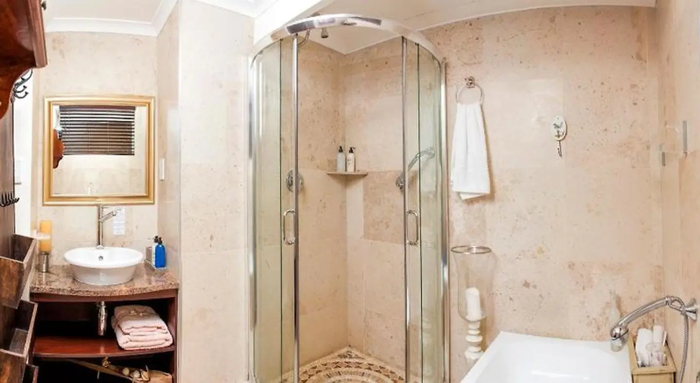 Cape Pillars Boutique Guesthouse Badezimmer