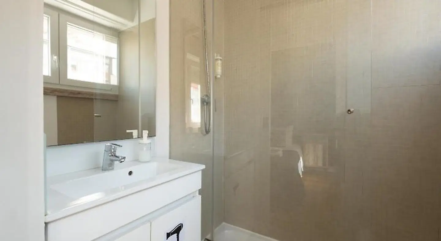 DuMont Lisbon Guesthouse Badezimmer