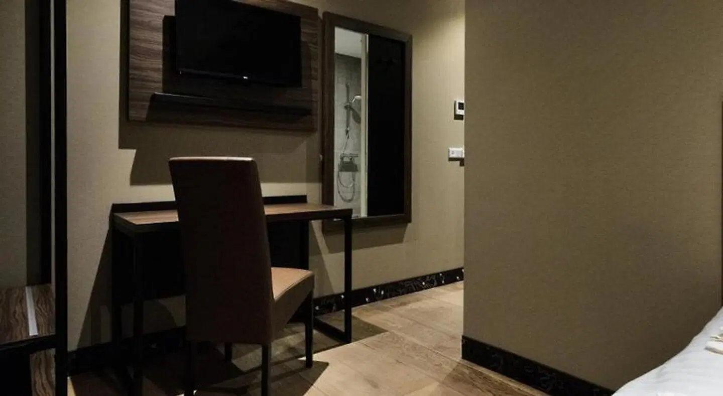 The Lake Hotel Amsterdam Airport ROOM_EXAMPLE