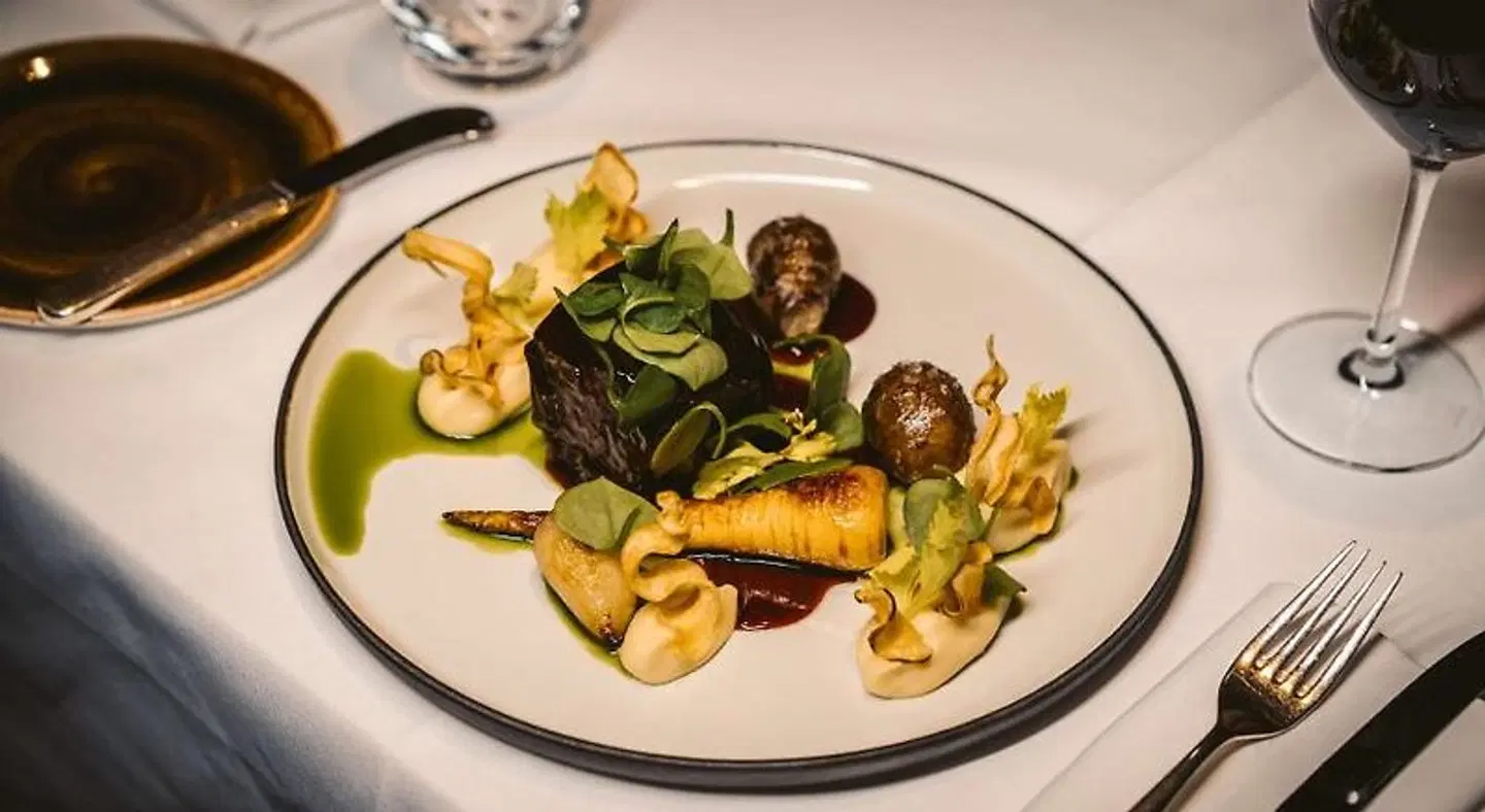 Grand Hyatt Berlin Restaurant