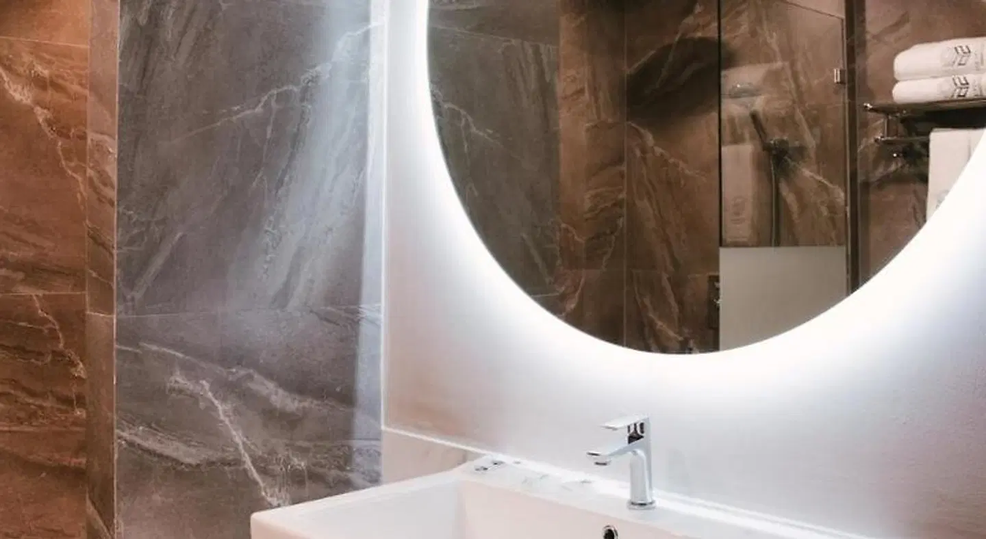 56 Hotel Sukhumvit Badezimmer