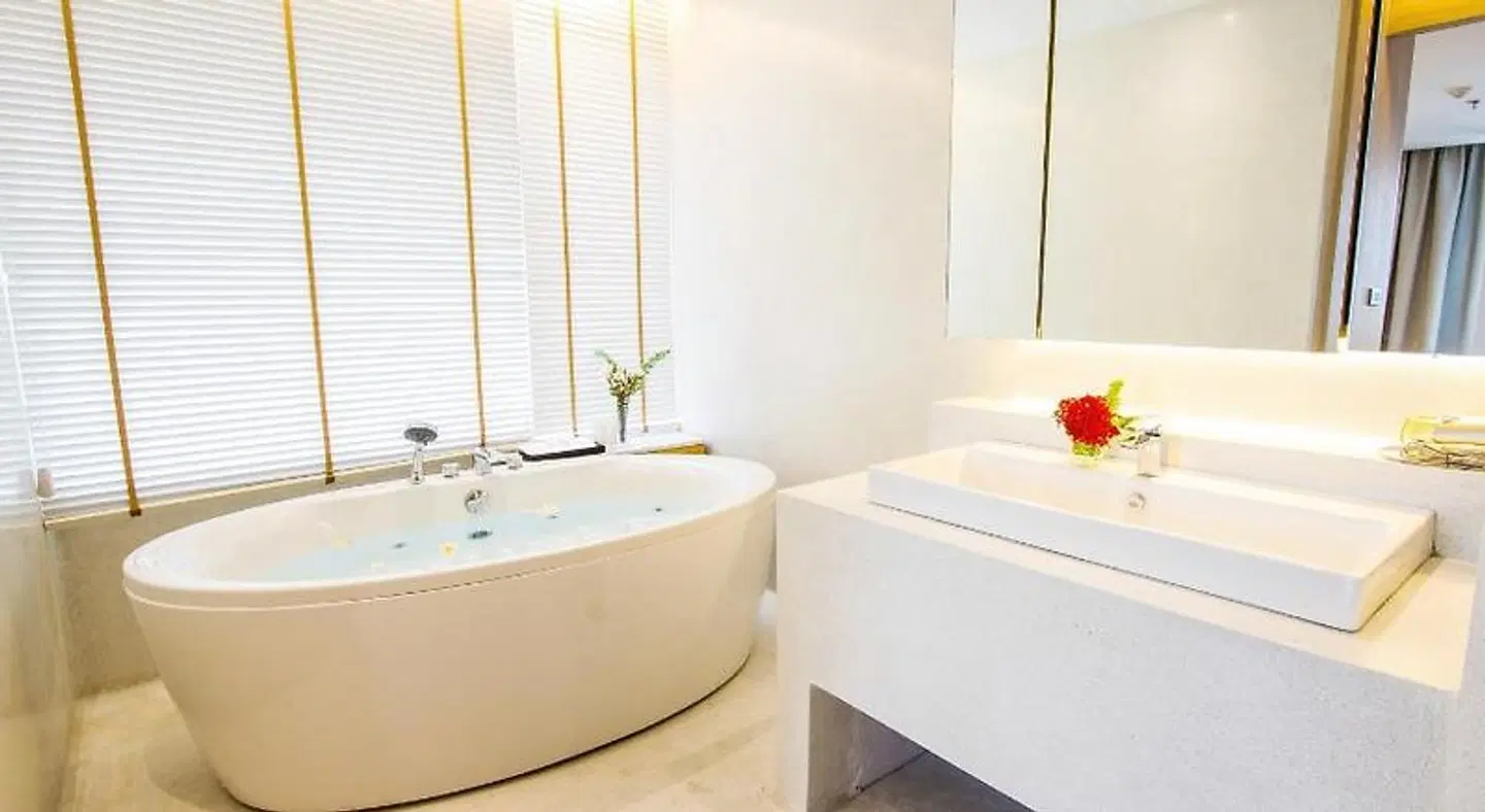 Balcony Seaside Hotel & Serviced Apartment Badezimmer