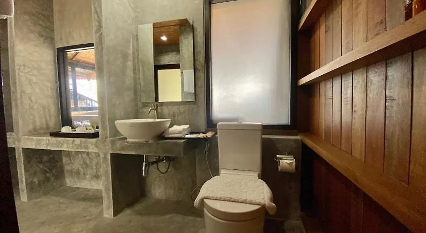 Tinidee Hideaway Tonsai Beach Krabi Badezimmer