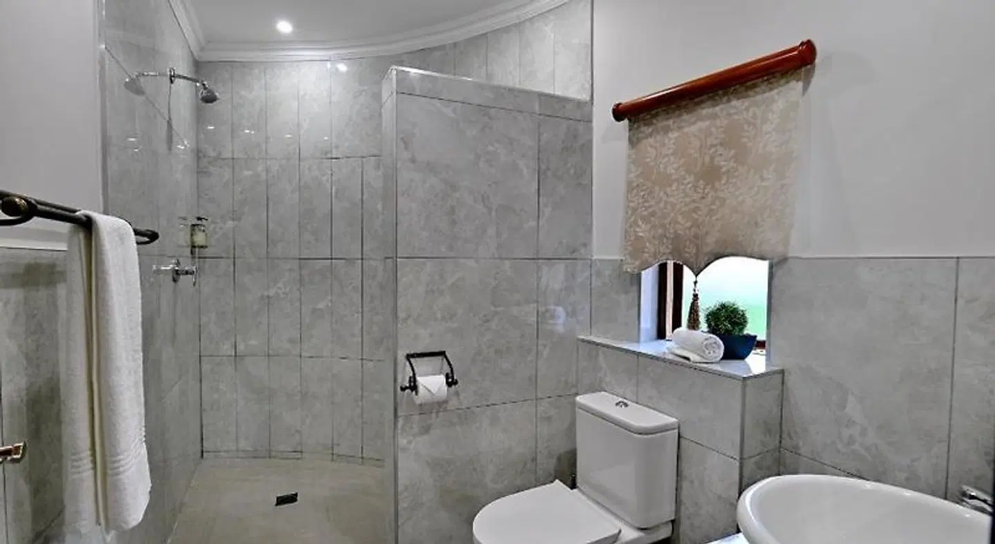 Black Eagle Boutique Hotel and Conferences Badezimmer