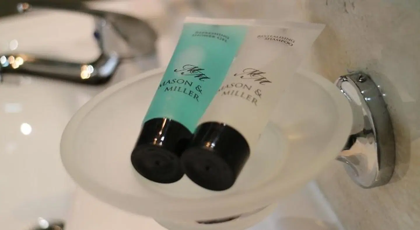 Oscar Lodge HEALTH_BEAUTY