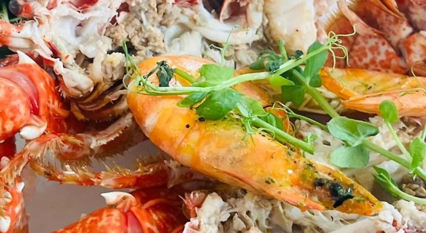 De L'Etang Jersey Restaurant