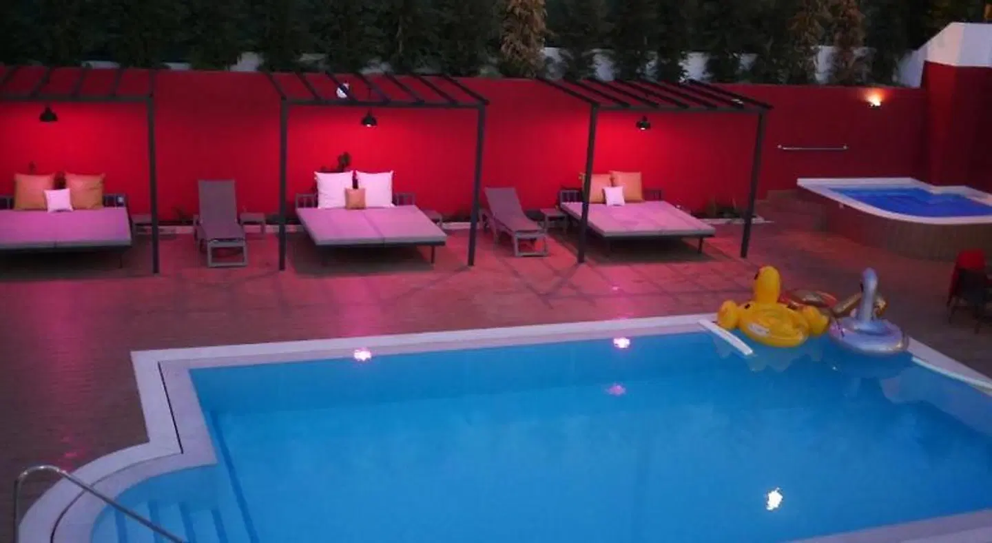 Villa 3 Caparica OUTDOOR_POOL