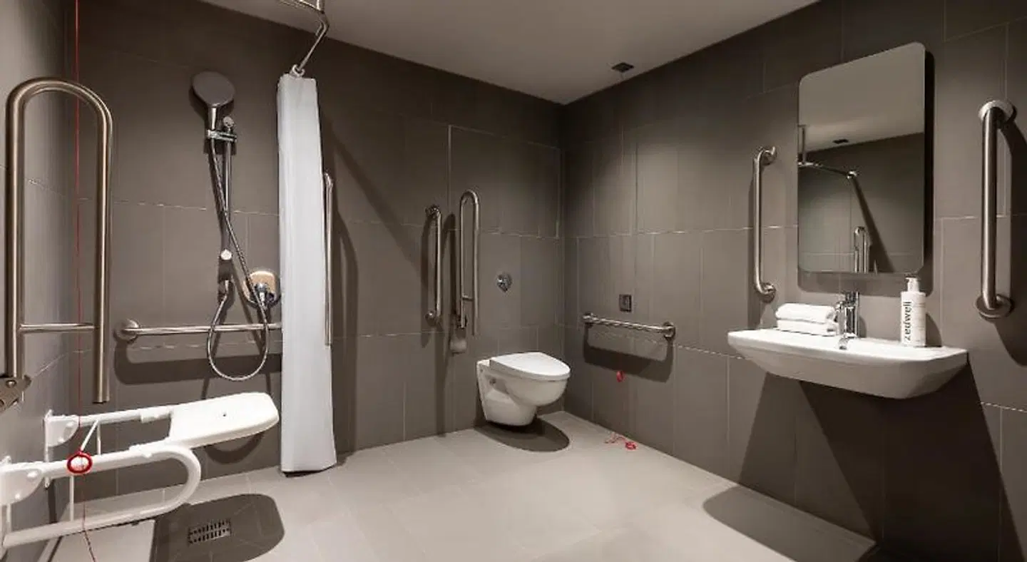 Zedwell Underground Hotel Tottenham Court Road Badezimmer