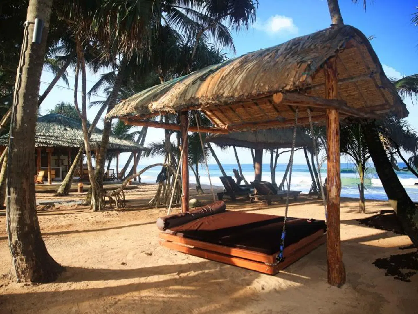 Thejan Beach Cabanas Strand
