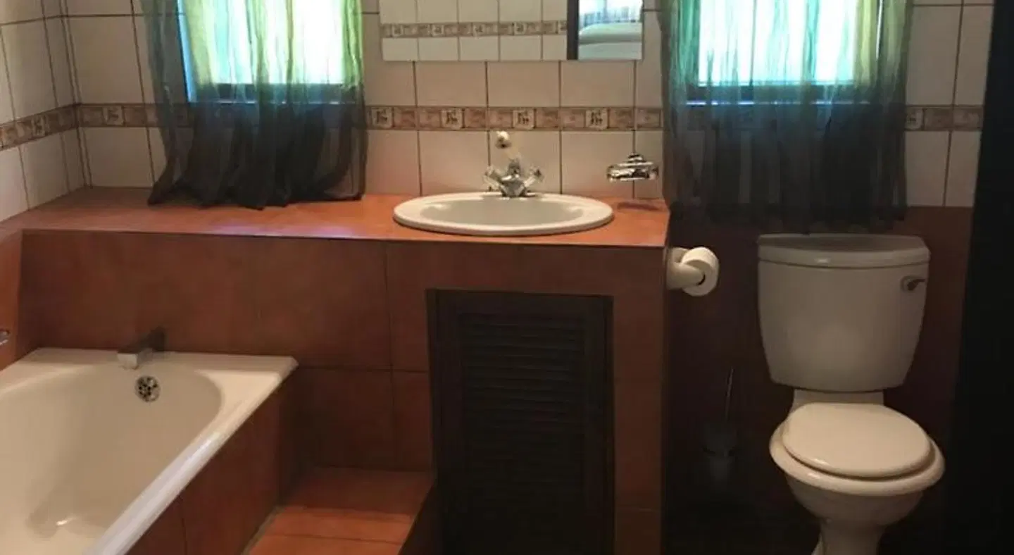 Foundry Guest Lodge Badezimmer