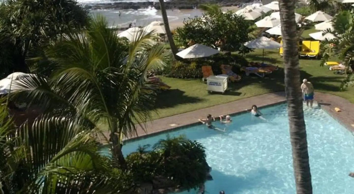 Cabana Beach Resort OUTDOOR_POOL