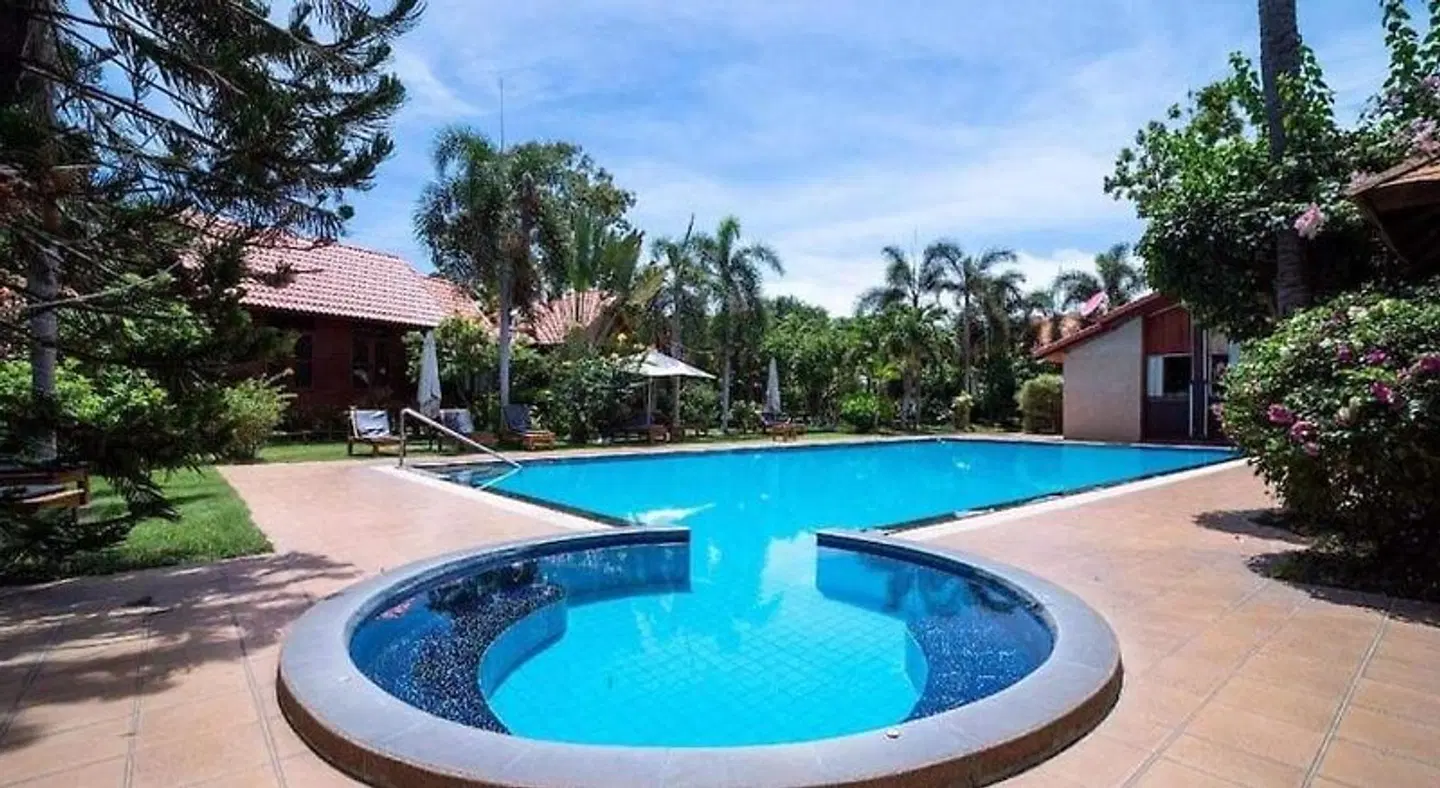 Bangsaray Village Resort OUTDOOR_POOL