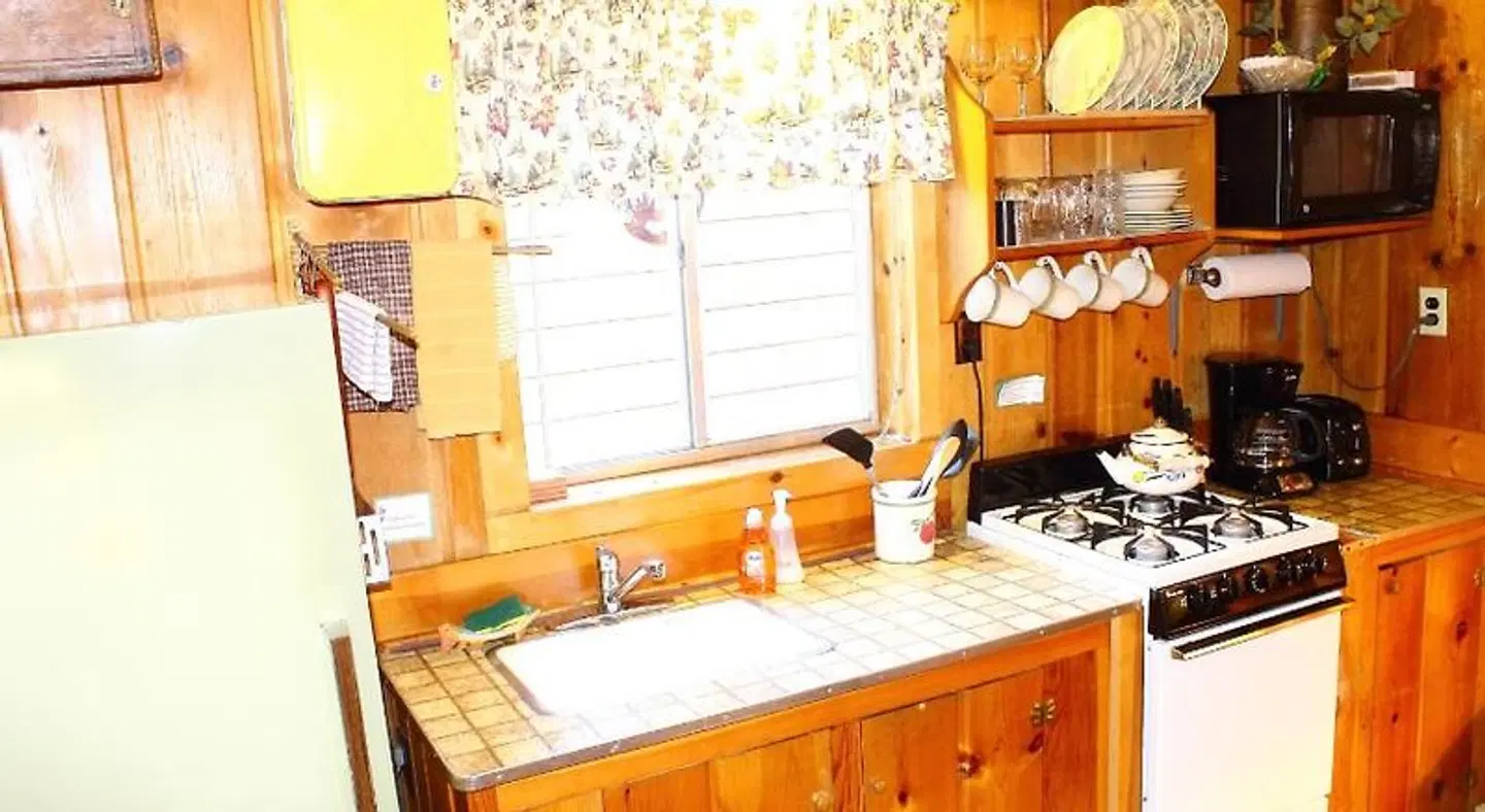 Pine Haven Resort Badezimmer