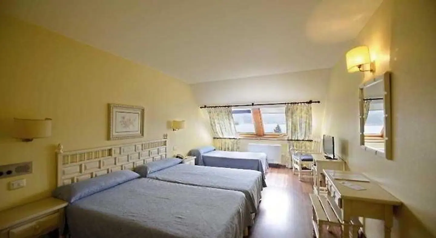 Villa Covelo ROOM_EXAMPLE