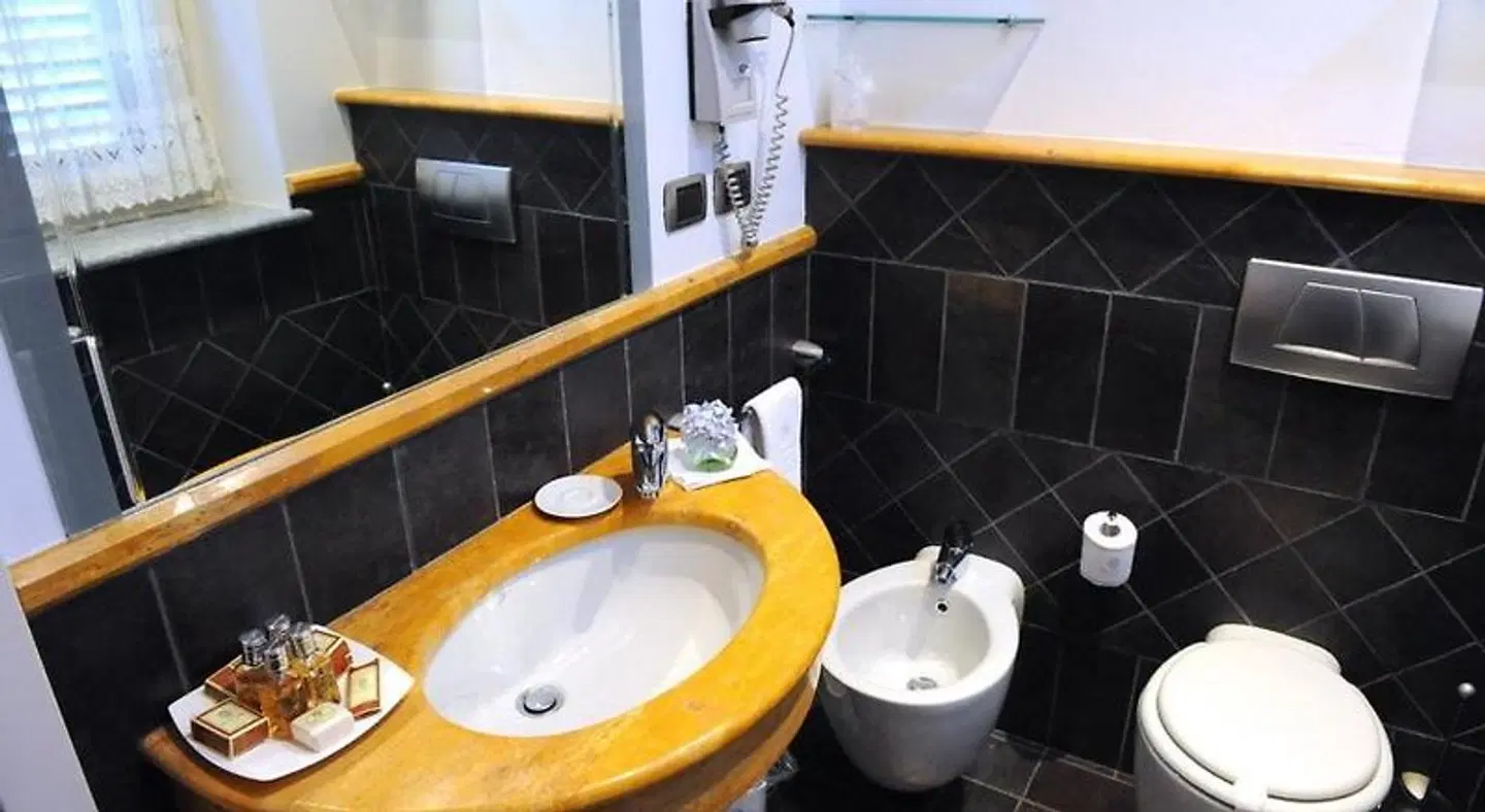 Ristorante Albergo Ca' Vittoria Badezimmer