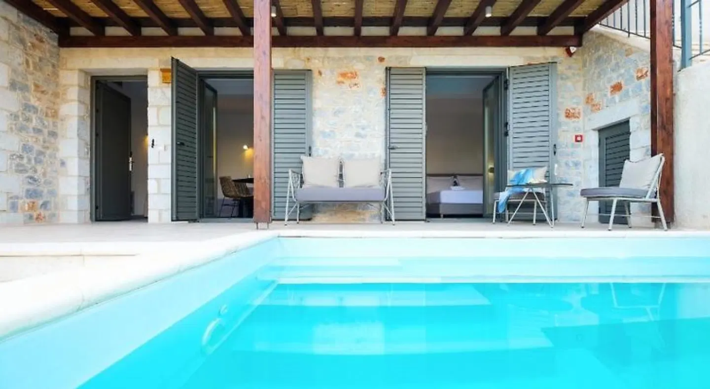 Margo Beach Hotel Hallenbad