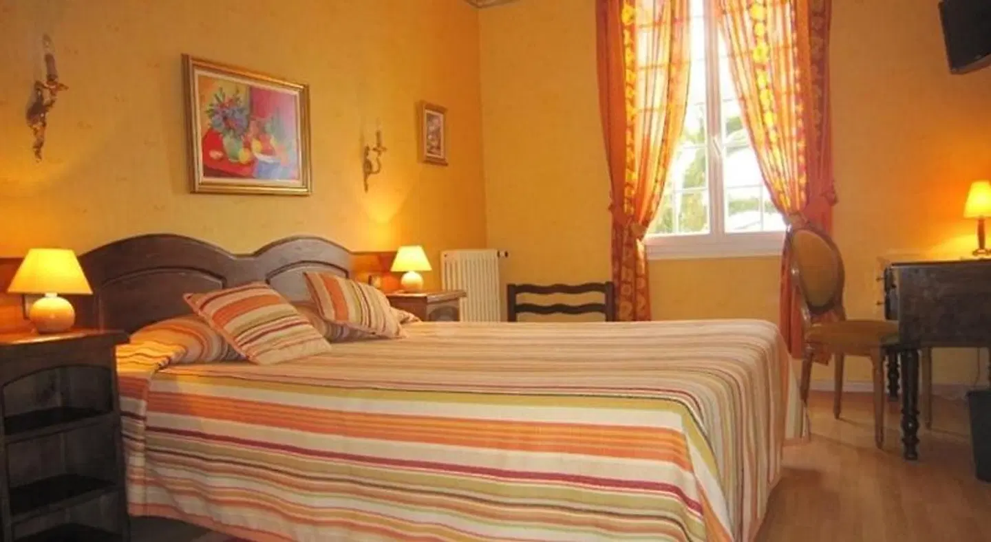 Hostellerie de la Bouriane ROOM_EXAMPLE